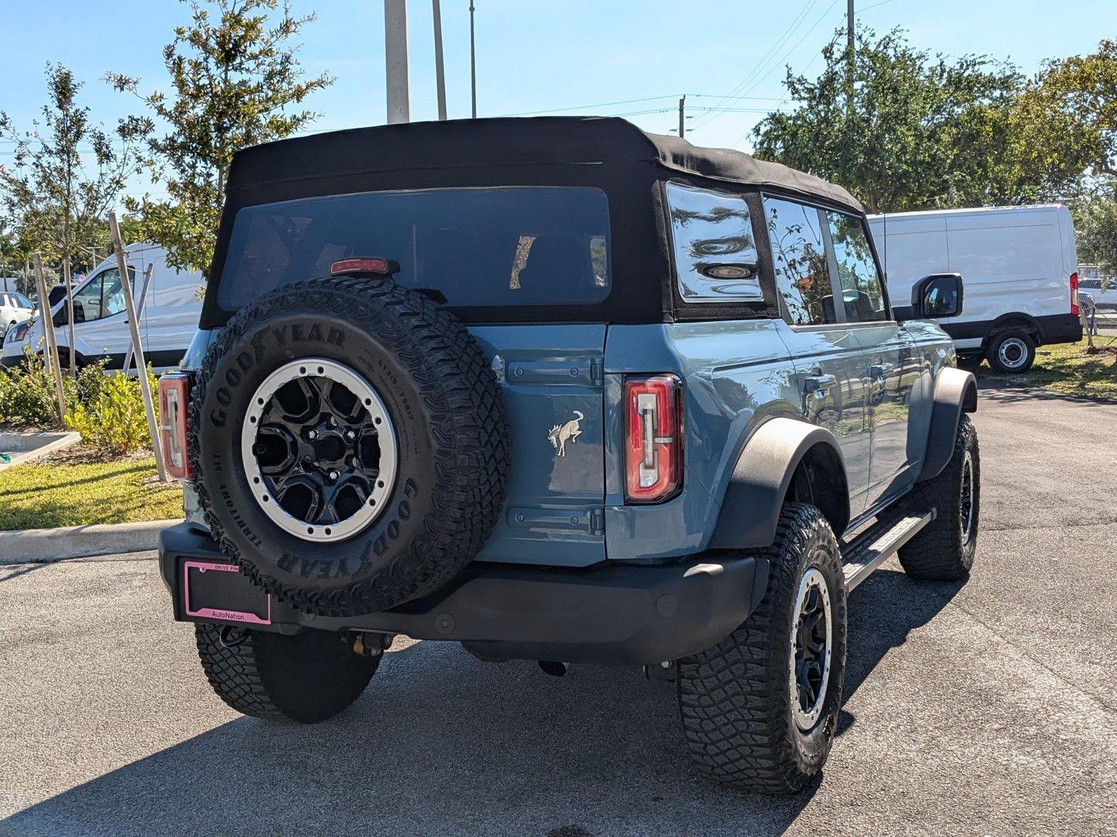 2022 Ford Bronco Vehicle Photo in Miami, FL 33015