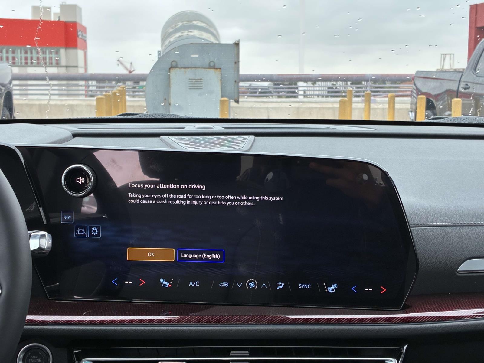 2025 Chevrolet Traverse Vehicle Photo in LOS ANGELES, CA 90007-3794
