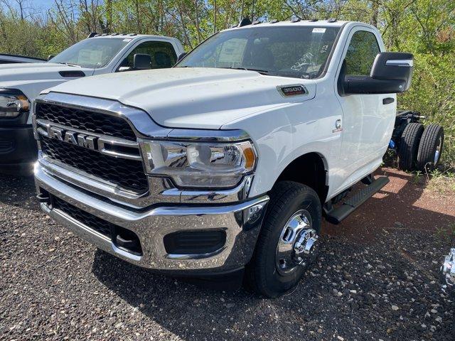 2024 Ram 3500 Chassis Cab Vehicle Photo in Doylsetown, PA 18901