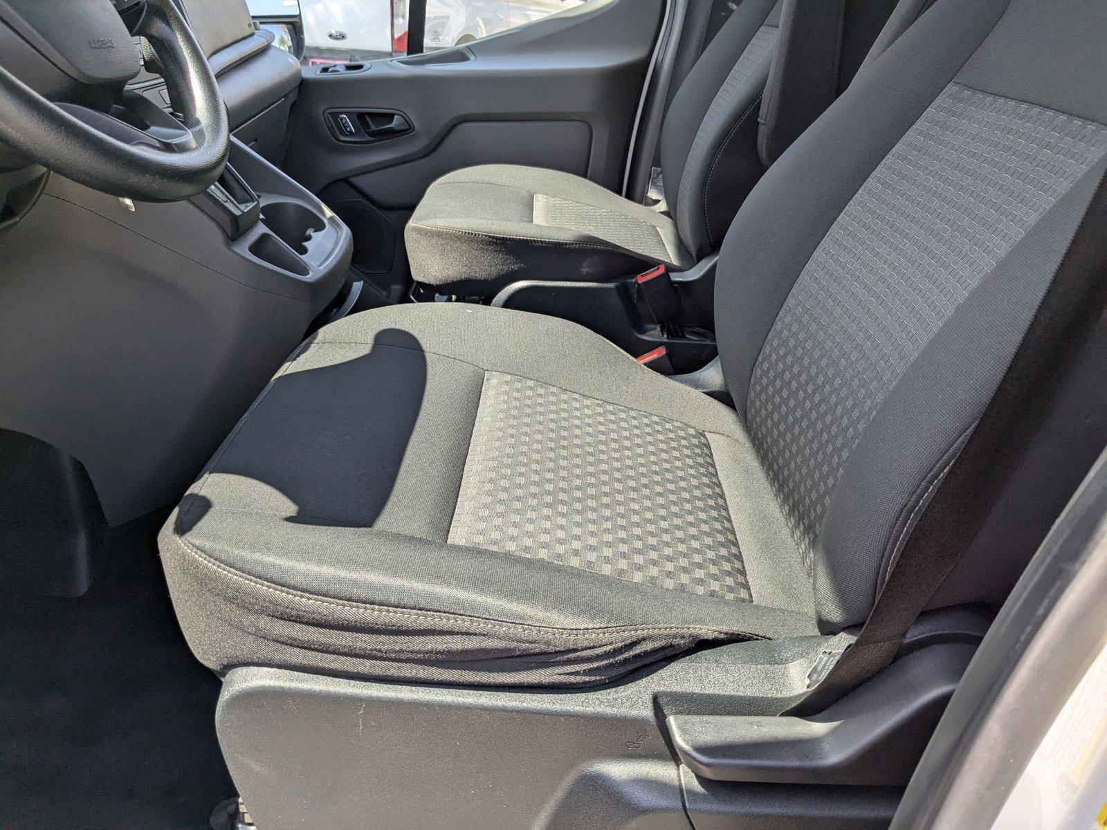 2022 Ford Transit Passenger Wagon Vehicle Photo in Miami, FL 33015