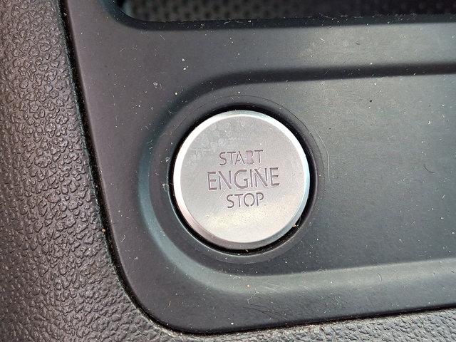 2017 Volkswagen Tiguan Vehicle Photo in Philadelphia, PA 19116