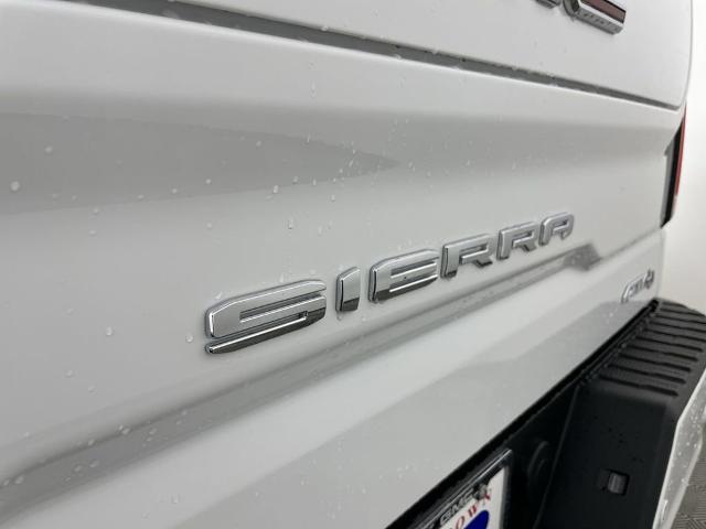 2024 GMC Sierra 1500 Vehicle Photo in GILBERT, AZ 85297-0402