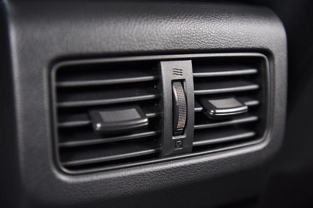 2025 Nissan Rogue Vehicle Photo in Ballwin, MO 63011