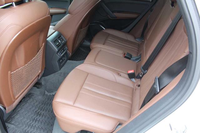 2020 Audi Q5 Vehicle Photo in HOUSTON, TX 77090