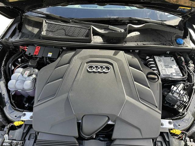 2025 Audi Q7 Vehicle Photo in HOUSTON, TX 77090