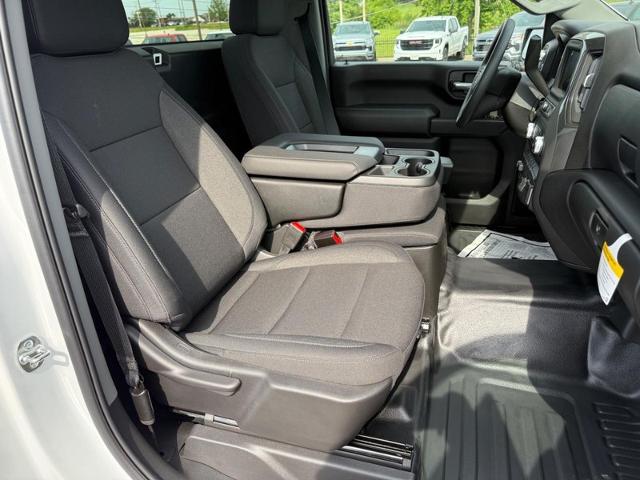 2025 GMC Sierra 3500 HD Vehicle Photo in COLUMBIA, MO 65203-3903