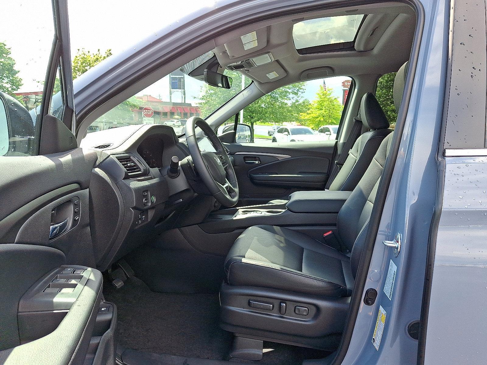 2025 Honda Ridgeline Vehicle Photo in Harrisburg, PA 17111