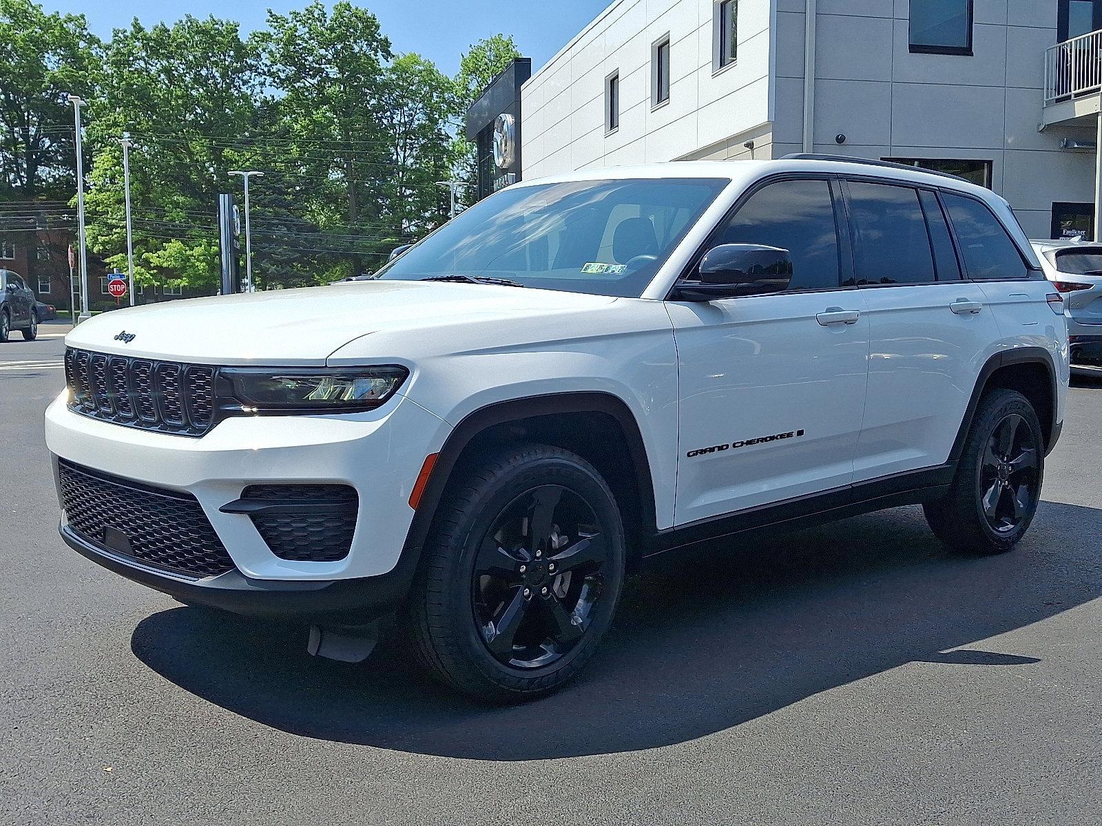 2022 Jeep Grand Cherokee Vehicle Photo in Harrisburg, PA 17111