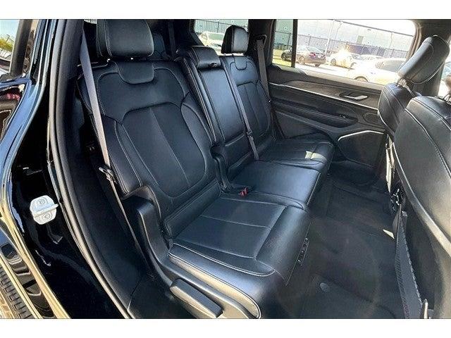 2023 Jeep Grand Cherokee L Vehicle Photo in Grapevine, TX 76051