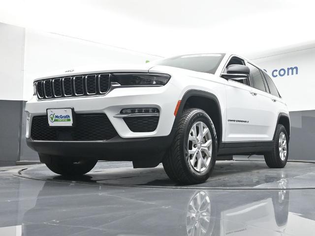 2023 Jeep Grand Cherokee Vehicle Photo in Cedar Rapids, IA 52402