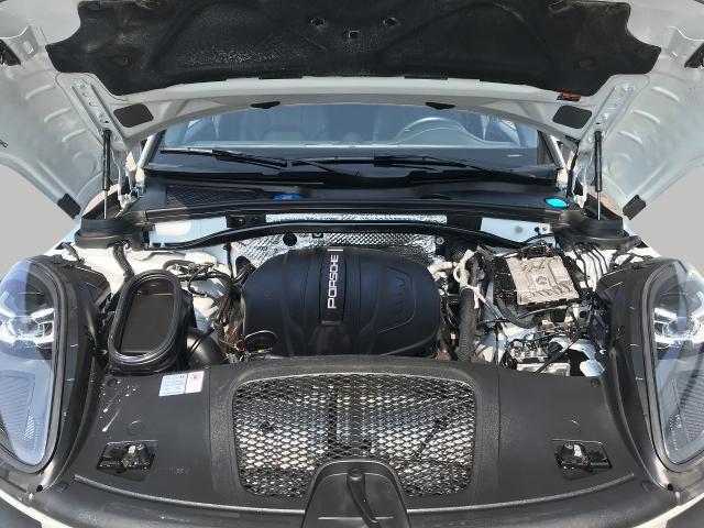 2019 Porsche Macan Vehicle Photo in GREEN BAY, WI 54303-3330