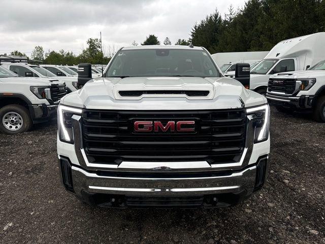 2024 GMC Sierra 2500 HD Vehicle Photo in MEDINA, OH 44256-9631