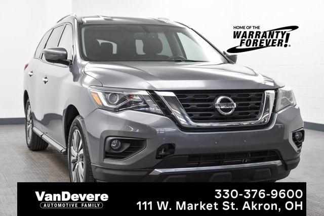 2019 Nissan Pathfinder Vehicle Photo in Akron, OH 44320