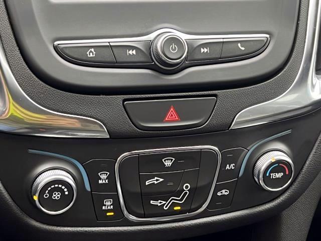 2021 Chevrolet Equinox Vehicle Photo in Roslyn, NY 11576