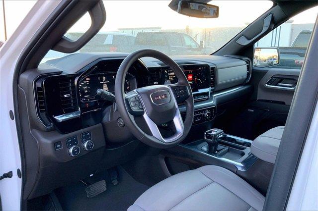 2024 GMC Sierra 1500 Vehicle Photo in INDEPENDENCE, MO 64055-1377