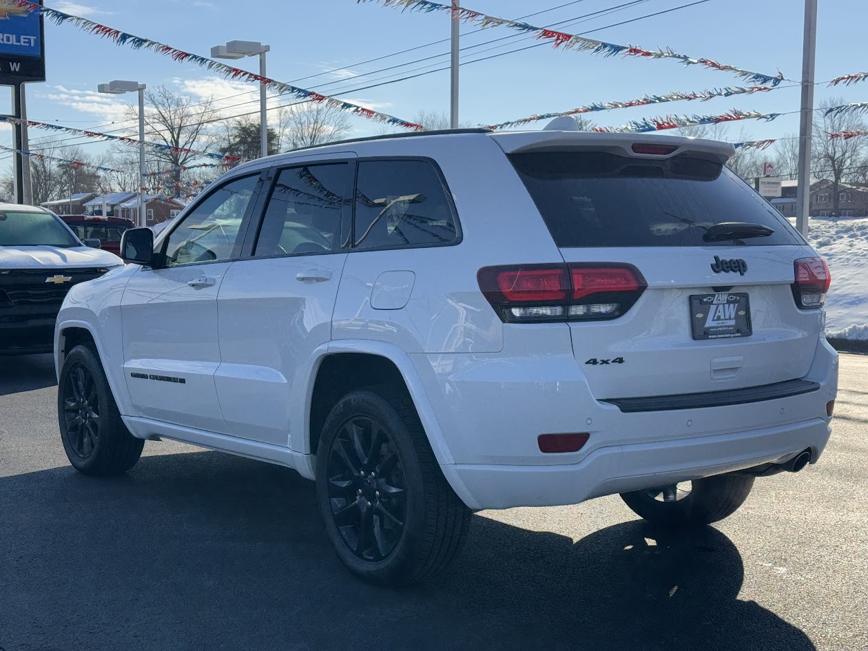 2022 Jeep Grand Cherokee WK Vehicle Photo in BOONVILLE, IN 47601-9633