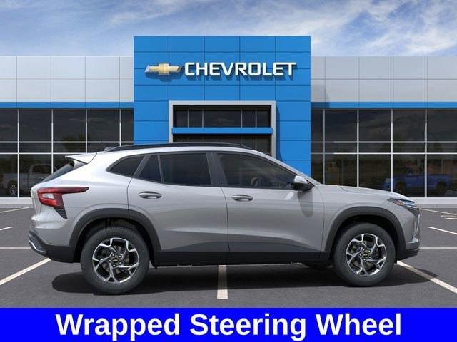 2025 Chevrolet Trax Vehicle Photo in BROCKTON, MA 02301-7113
