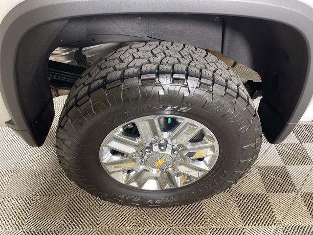 2024 Chevrolet Silverado 2500 HD Vehicle Photo in PHOENIX, AZ 85014-3381