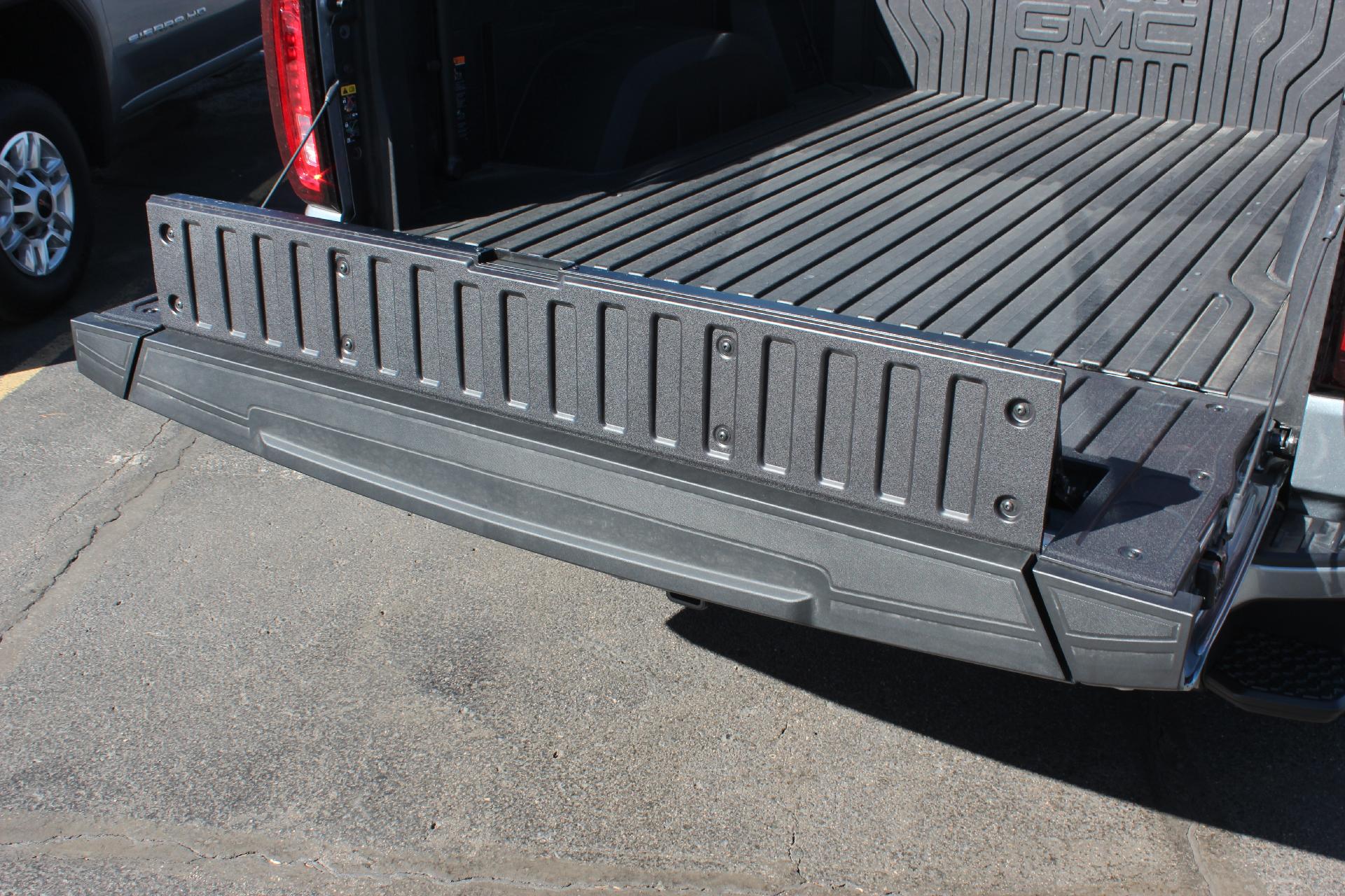 2025 GMC Sierra 1500 Vehicle Photo in AURORA, CO 80012-4011