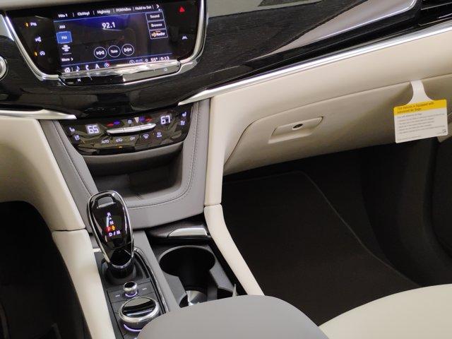2025 Cadillac XT6 Vehicle Photo in PINEVILLE, NC 28134-8495