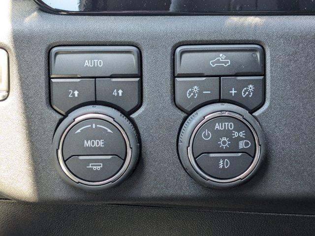 2025 Chevrolet Silverado 1500 Vehicle Photo in BRUNSWICK, GA 31525-1881