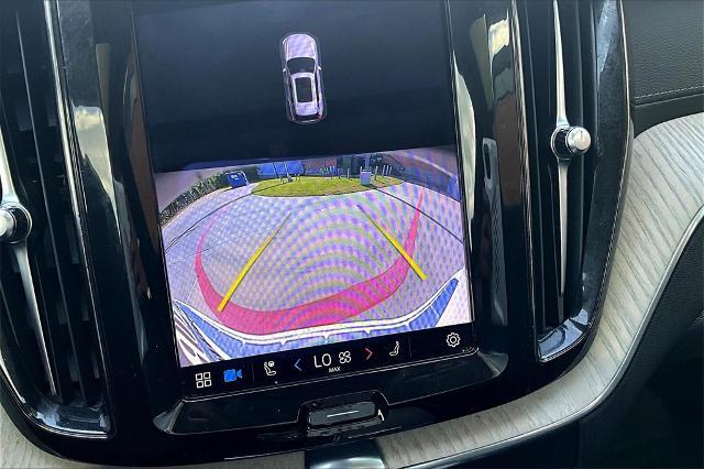 2022 Volvo XC60 Vehicle Photo in Houston, TX 77007