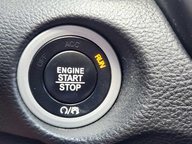 2017 Chrysler 200 Vehicle Photo in DENTON, TX 76210-9321