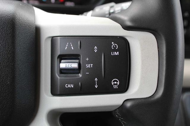 2024 Defender Vehicle Photo in HOUSTON, TX 77090