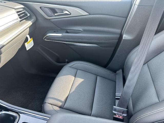 2025 Chevrolet Traverse Vehicle Photo in COLUMBIA, MO 65203-3903