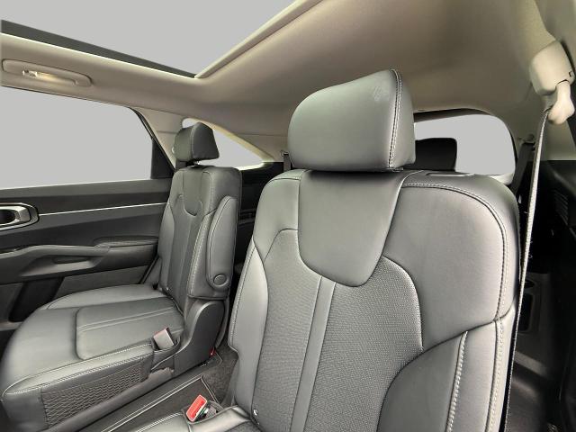 2021 Kia Sorento Hybrid Vehicle Photo in Appleton, WI 54914