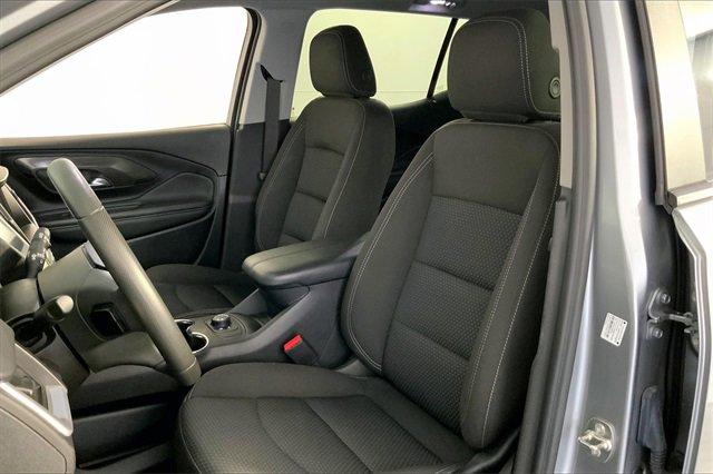 2024 GMC Terrain Vehicle Photo in KANSAS CITY, MO 64114-4502