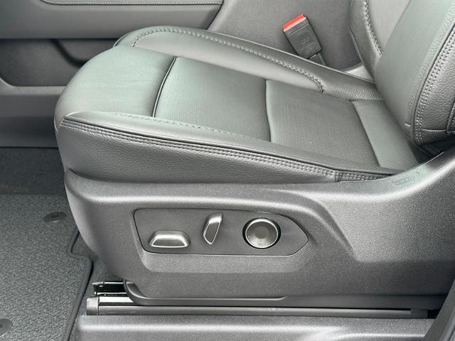 2025 GMC Sierra 1500 Vehicle Photo in COLUMBIA, MO 65203-3903