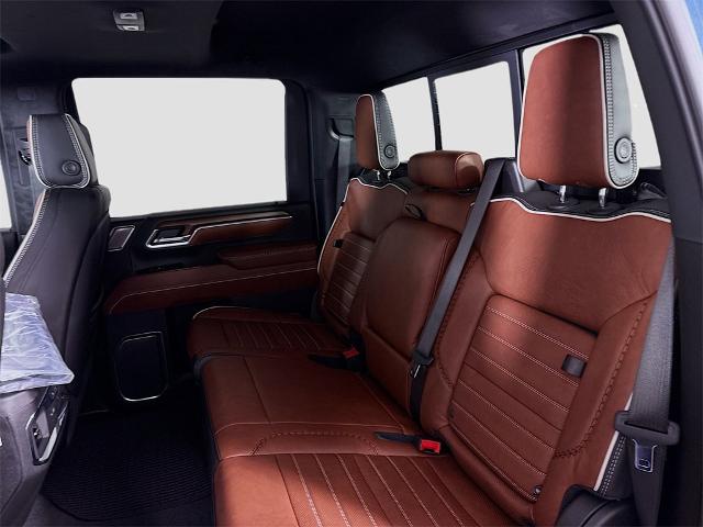 2025 GMC Sierra 2500 HD Vehicle Photo in PUYALLUP, WA 98371-4149