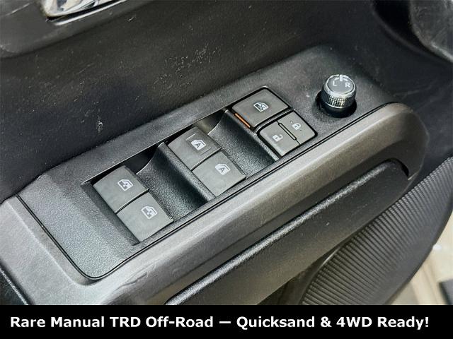 2017 Toyota Tacoma Vehicle Photo in EVERETT, WA 98203-5662