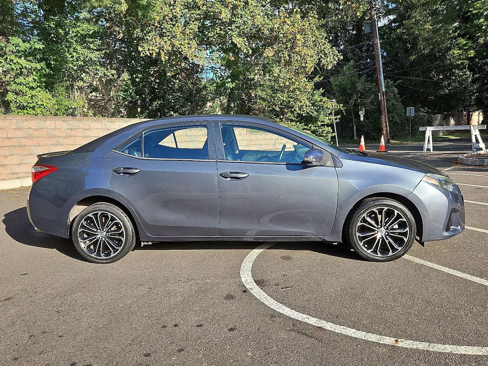 2015 Toyota Corolla Vehicle Photo in Jenkintown, PA 19046
