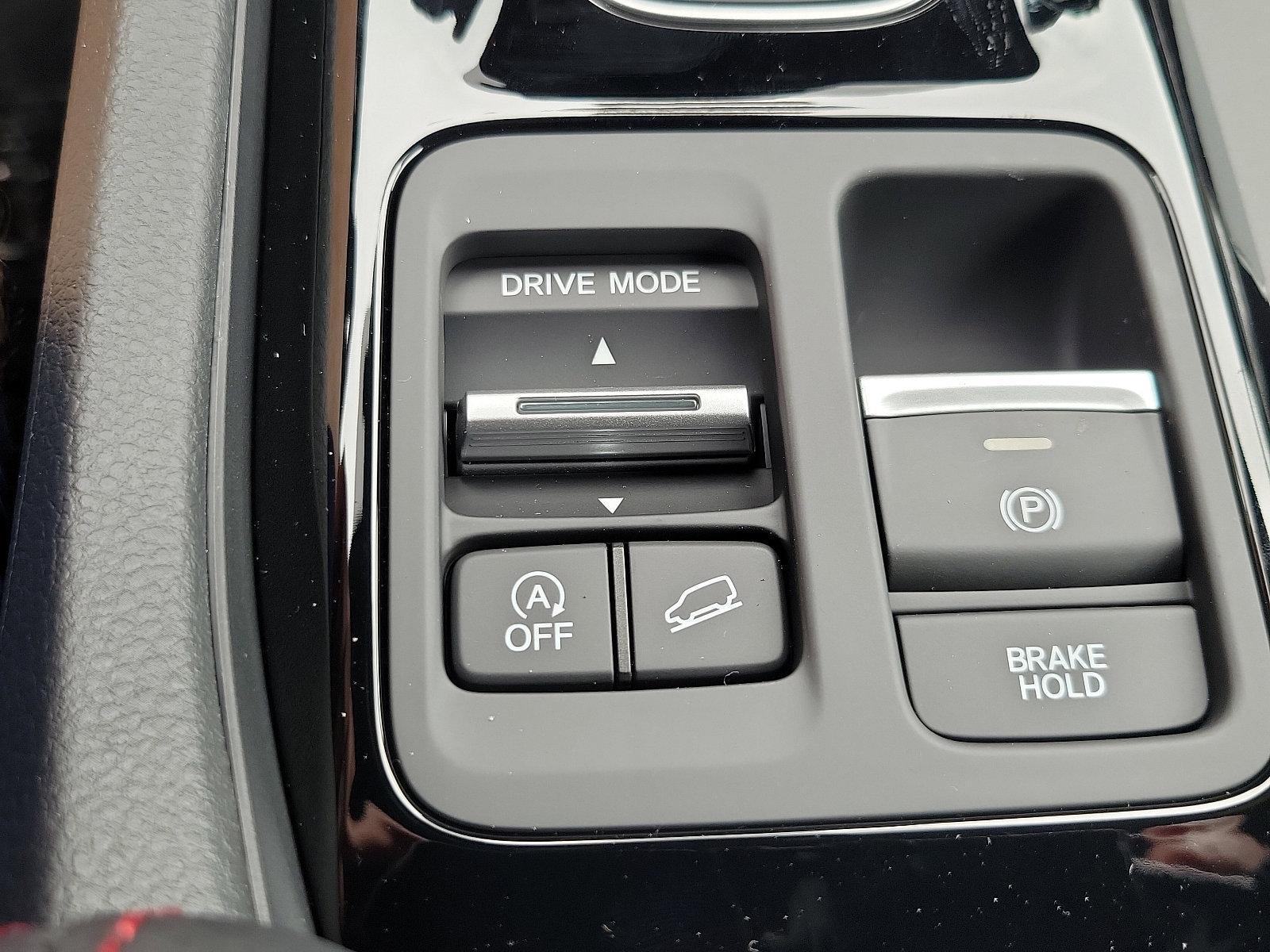 2025 Honda Pilot Vehicle Photo in Harrisburg, PA 17111