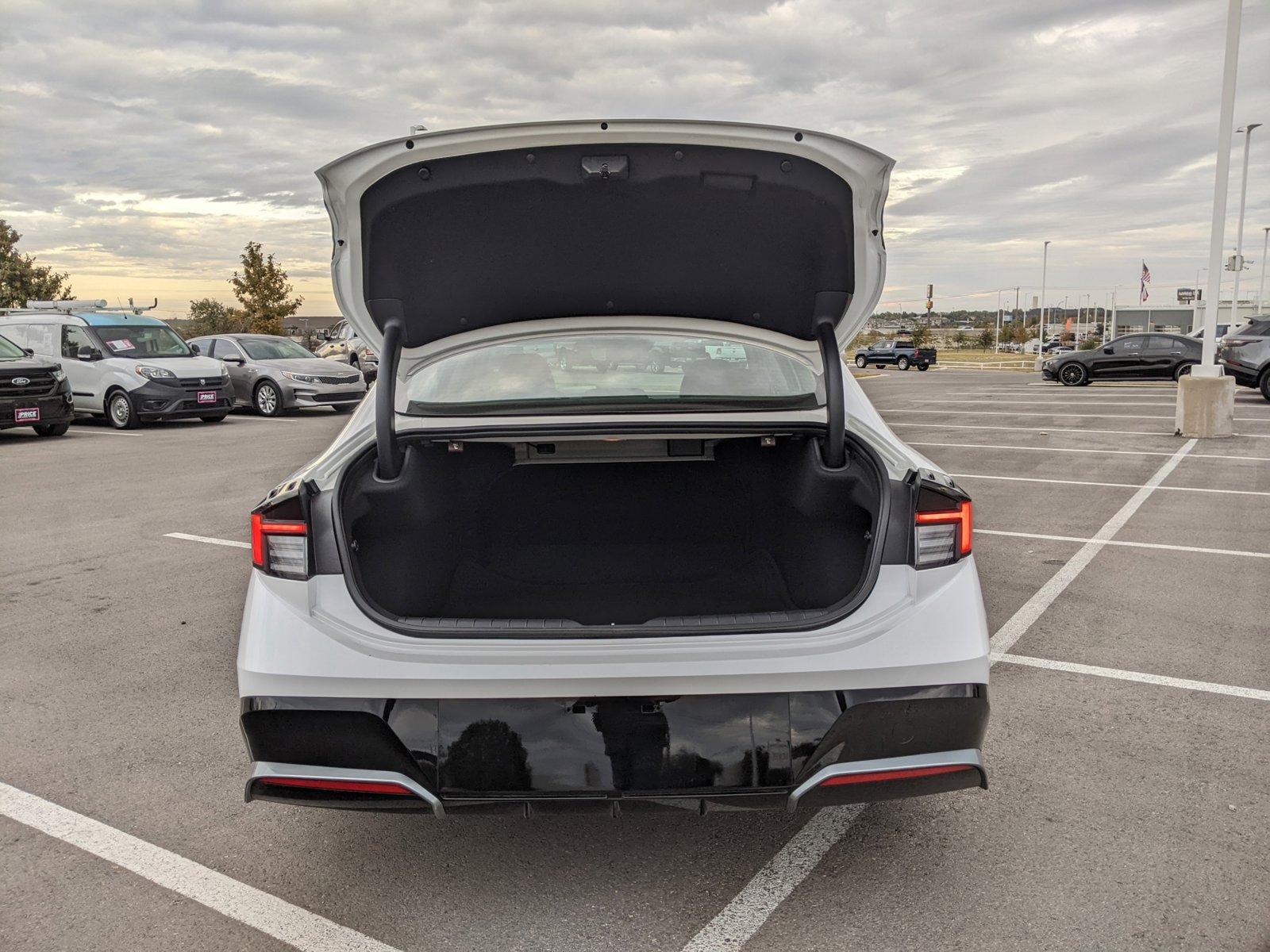 2024 Hyundai SONATA Vehicle Photo in Austin, TX 78728