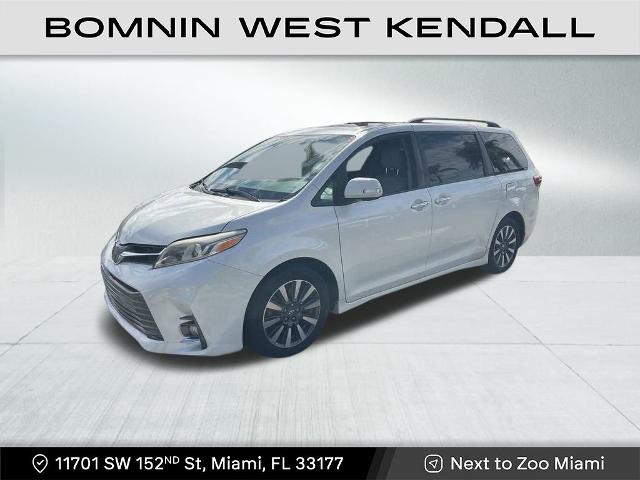 Used 2018 Toyota Sienna Limited with VIN 5TDYZ3DC0JS932390 for sale in Miami, FL