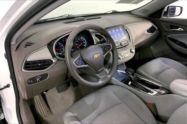 2022 Chevrolet Malibu Vehicle Photo in Lees Summit, MO 64086