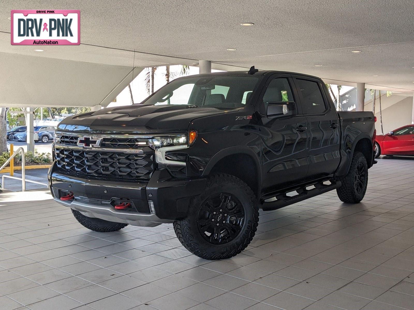 2025 Chevrolet Silverado 1500 Vehicle Photo in GREENACRES, FL 33463-3207