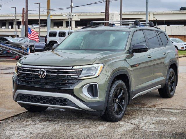 2024 Volkswagen ATLAS Vehicle Photo in SUGAR LAND, TX 77478-0000