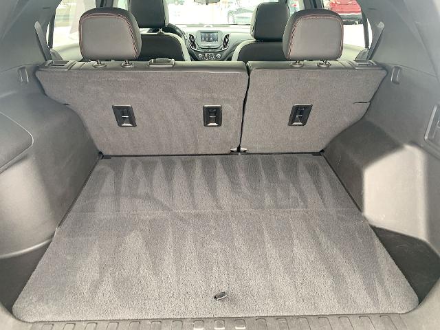 2022 Chevrolet Equinox Vehicle Photo in MOON TOWNSHIP, PA 15108-2571