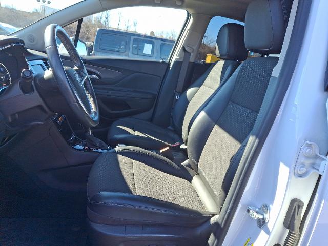 2022 Buick Encore Vehicle Photo in TREVOSE, PA 19053-4984