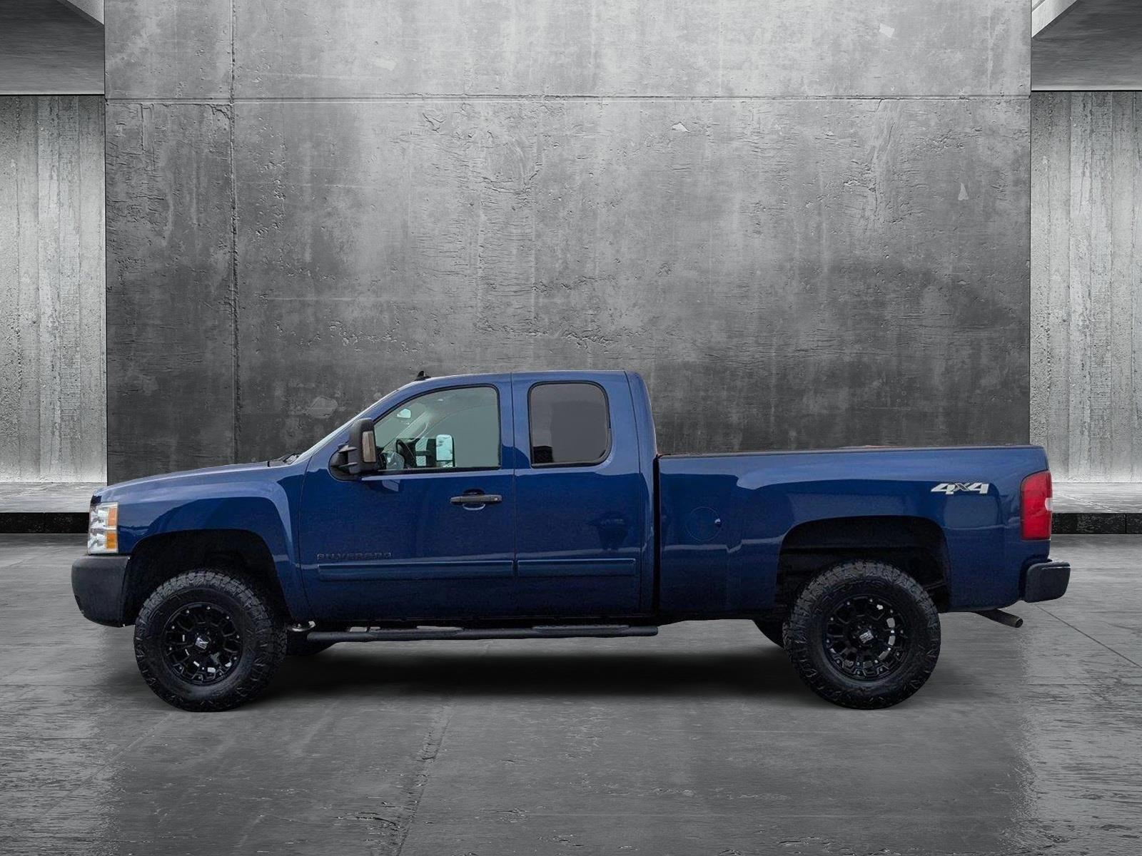 2013 Chevrolet Silverado 1500 Vehicle Photo in Spokane Valley, WA 99212