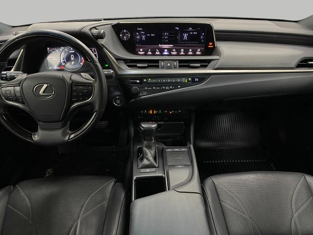 2019 Lexus ES 350 Vehicle Photo in Appleton, WI 54913