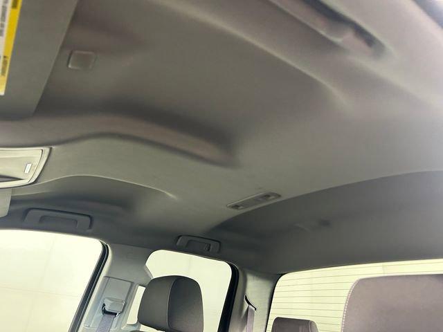 2017 Chevrolet Silverado 1500 Vehicle Photo in MEDINA, OH 44256-9631