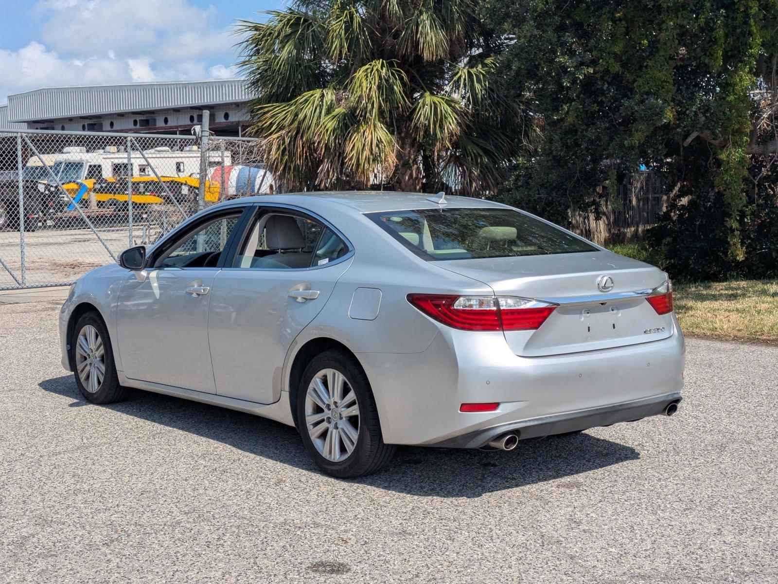 2013 Lexus ES 350 Vehicle Photo in Sarasota, FL 34231