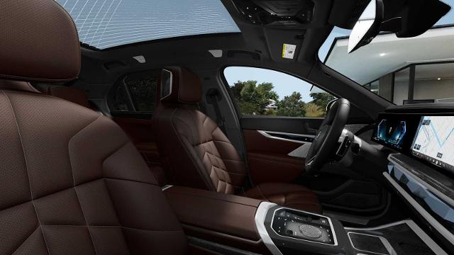 2025 BMW 750e xDrive Vehicle Photo in GRAPEVINE, TX 76051