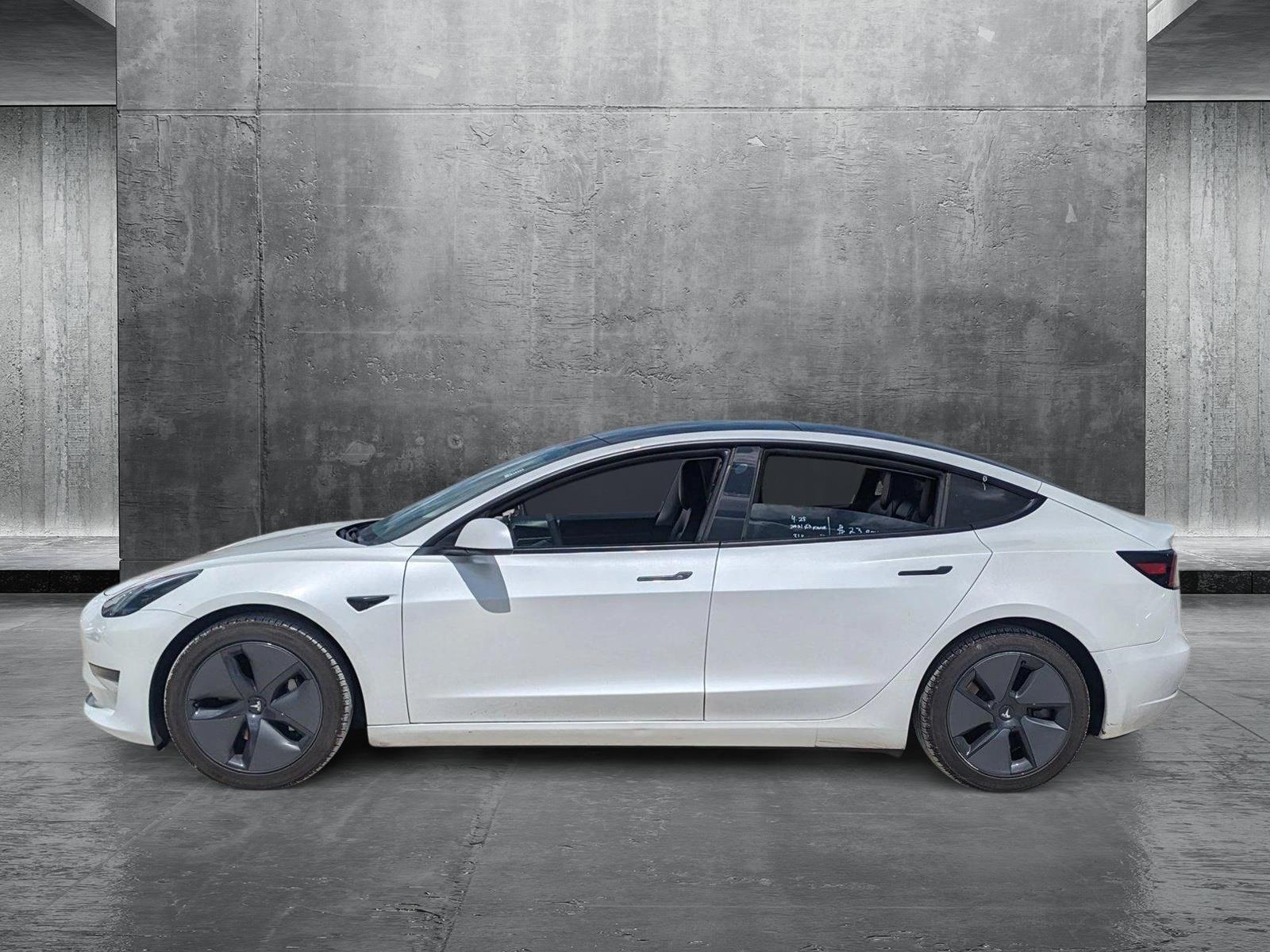 2021 Tesla Model 3 Vehicle Photo in Bradenton, FL 34207
