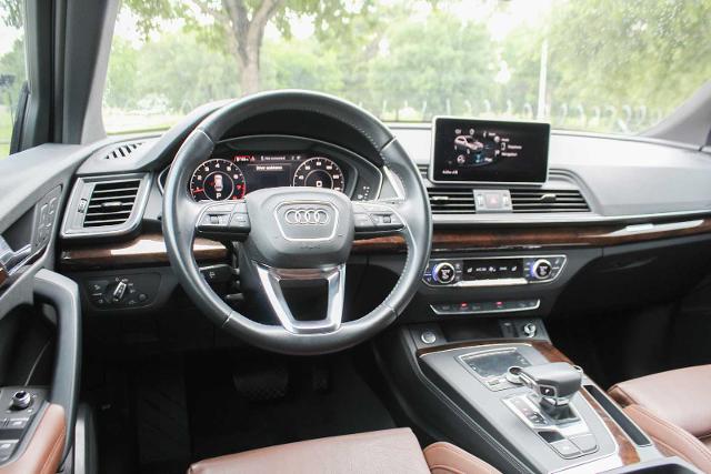 2019 Audi Q5 Vehicle Photo in HOUSTON, TX 77090